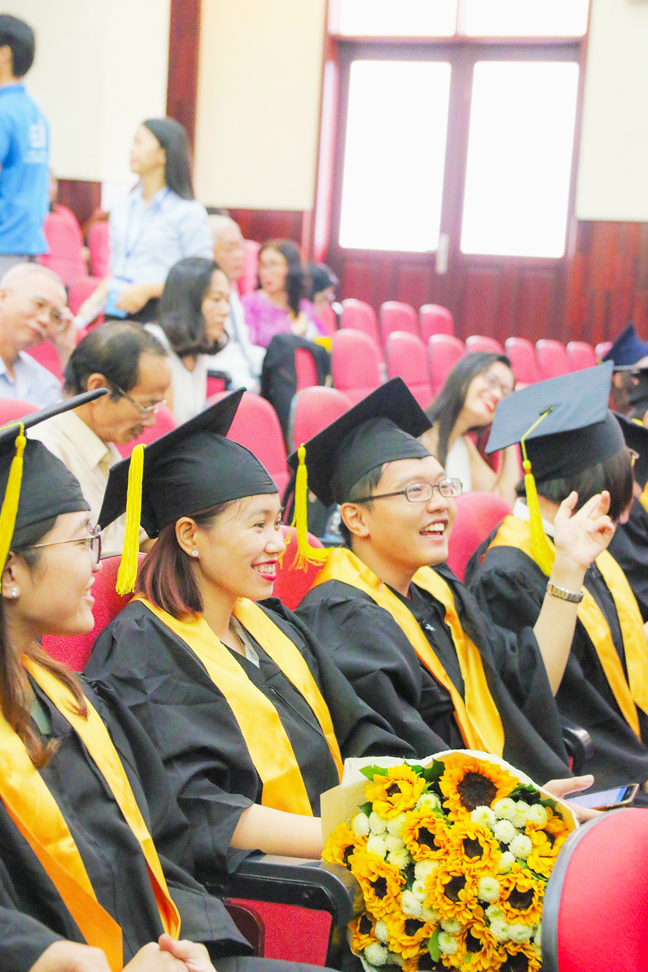 Các sinh viên trong buổi lễ tốt nghiệp 