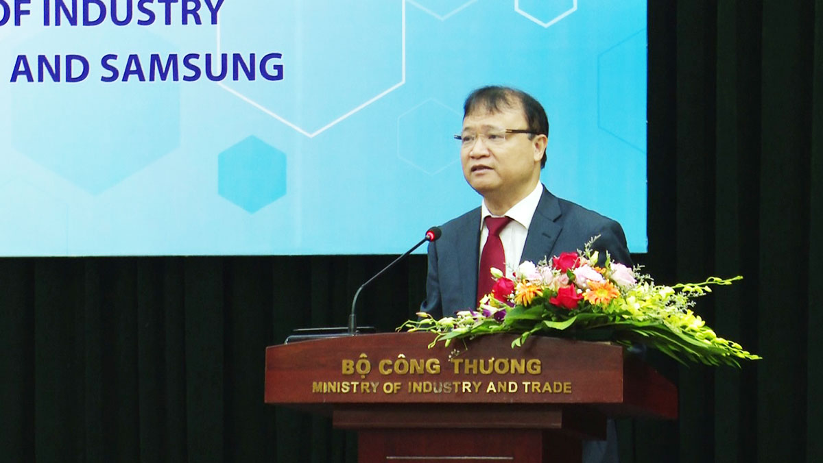 Thứ trưởng Bộ Công Thương Đỗ Thắng Hải cho biết chỉ 8,5% doanh nghiệp Việt Nam làm khuôn ép