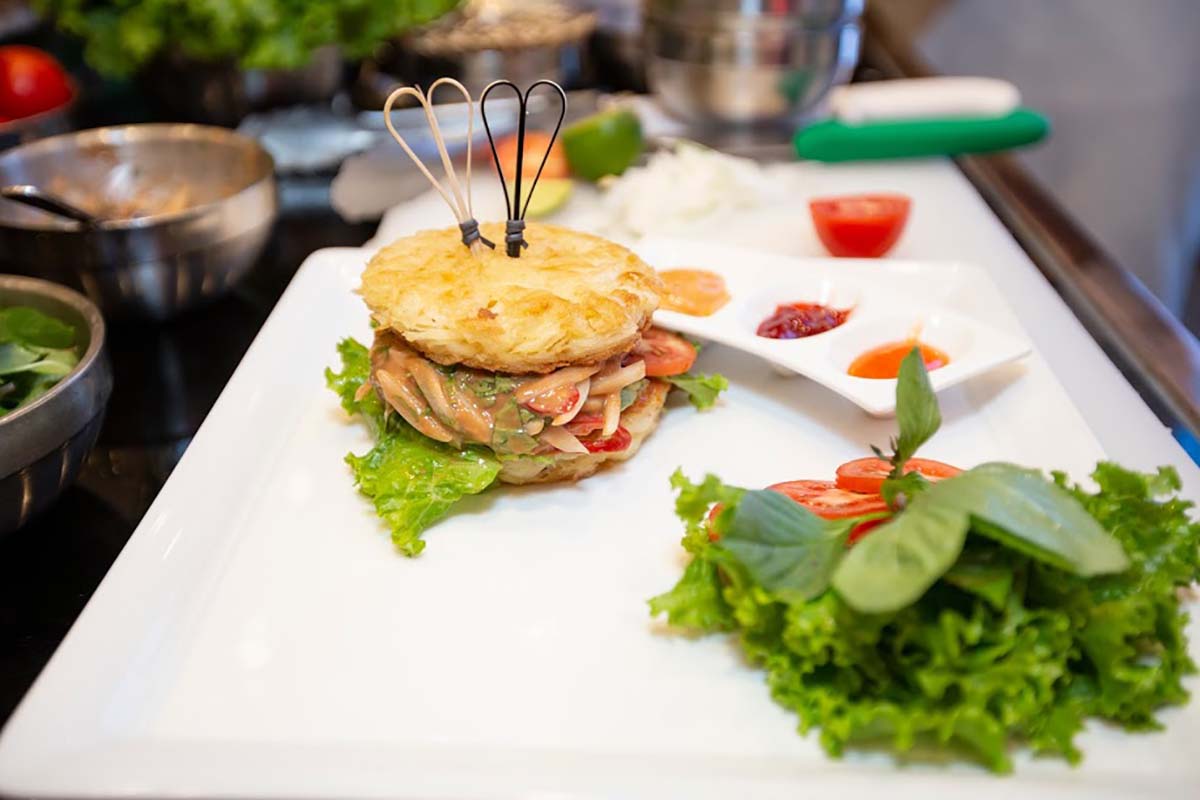 Món Phở hamburger