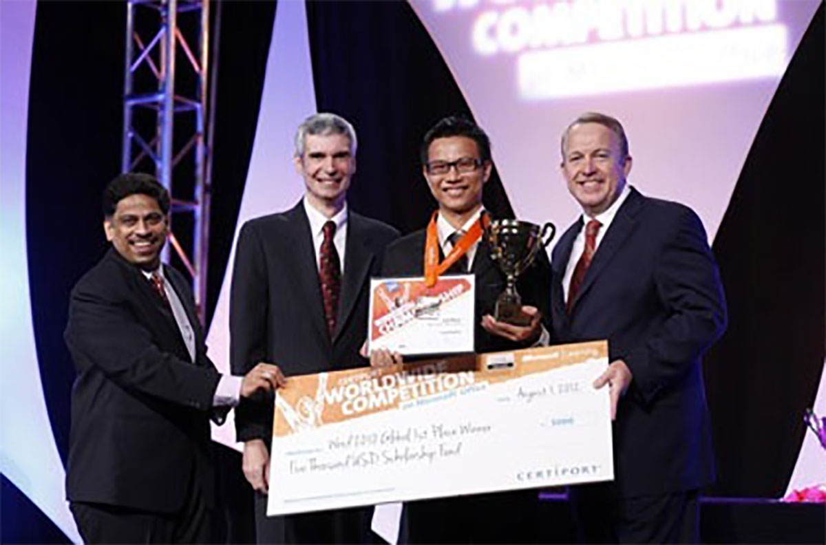 Sinh viên khoa Hệ thống Thông tin Quản lý, vô địch thế giới MS Word cuộc thi Microsoft Office World Champion