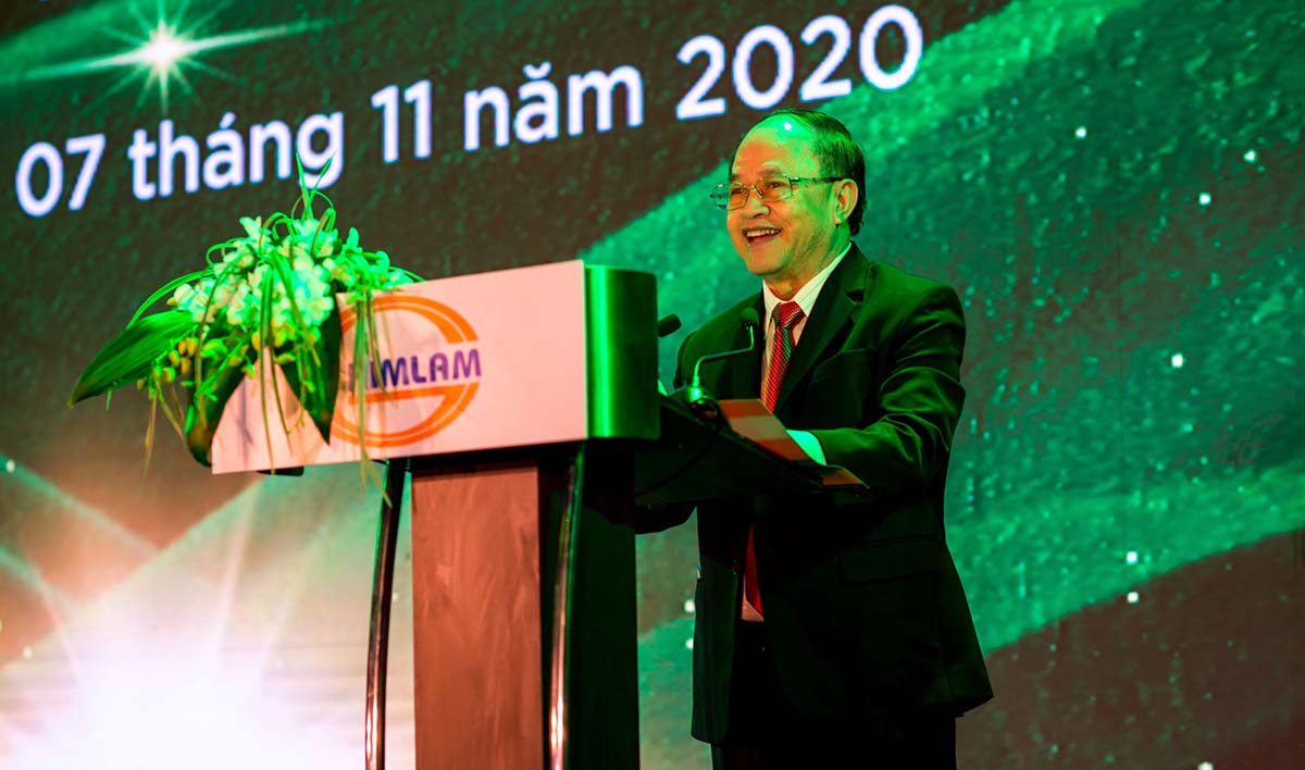 Ông Trần Văn Tĩnh - Chủ tịch HĐQT Công ty Cổ phần Him Lam phát biểu tại buổi lễ