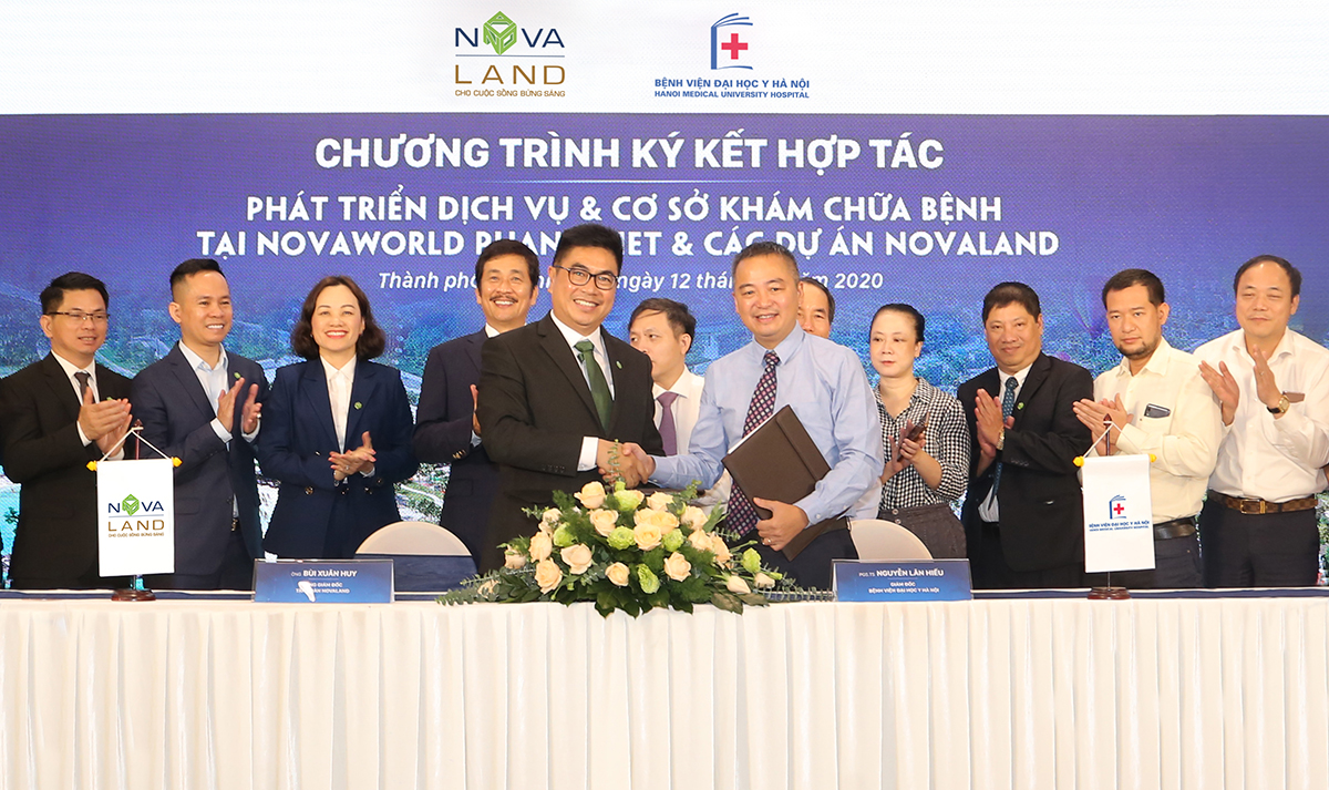 Novaland ký kết hợp tác với bệnh viện Đại học Y Hà Nội phát triển dịch vụ và cơ sở khám chưa bệnh tại NovaWorld Phan Thiet và các Dự án Novaland ngày 12.10.2020