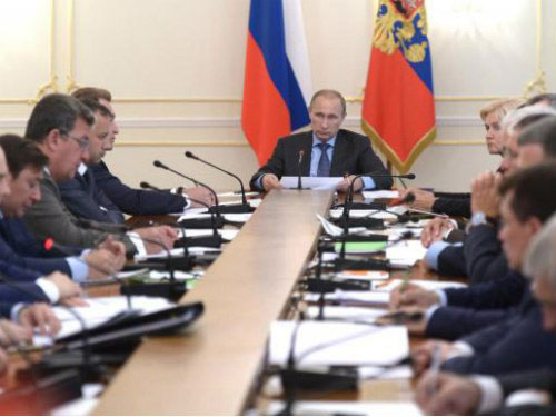 Quan chức Nga không được nghỉ tết vì khủng hoảng kinh tế