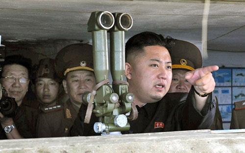Lộ thêm bằng chứng Kim Jong-un phẩu thuật thẩm mỹ 9