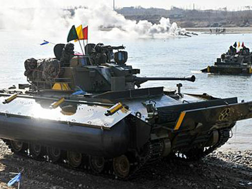 Hàn Quốc ước tính Triều Tiên có 2.500 xe thiết giáp