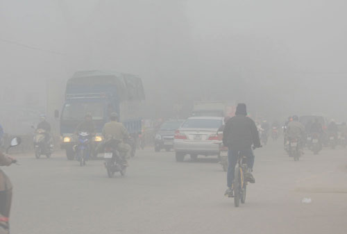 Sương mù dày đặc bao phủ Thành phố Thanh Hóa 3