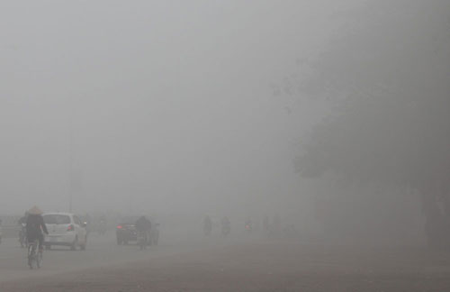 Sương mù dày đặc bao phủ Thành phố Thanh Hóa 6