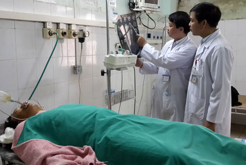 Vụ tai nạn thảm khốc tại Thanh Hóa: Chiếc xe 16 chỗ không bị nổ lốp 4