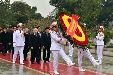 Lãnh đạo Đảng, Nhà nước viếng Chủ tịch Hồ Chí Minh
