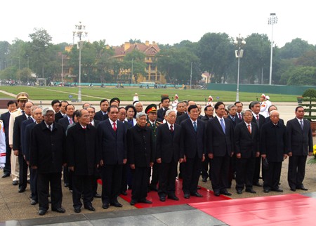 Lãnh đạo Đảng, Nhà nước viếng Chủ tịch Hồ Chí Minh 1
