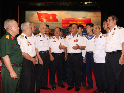 “Hải quân nhân dân Việt Nam-Truyền thống và hiện đại” 2