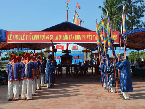 Ngư dân Lý Sơn tổ chức lễ Khao lề thế lính Hoàng Sa 1