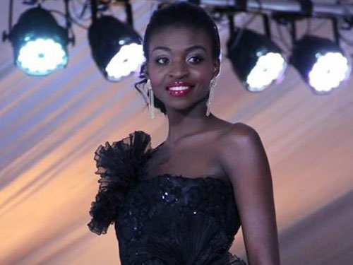 Hoa hậu Zimbabwe 2015 có thể mất vương miện vì ảnh nuy 1