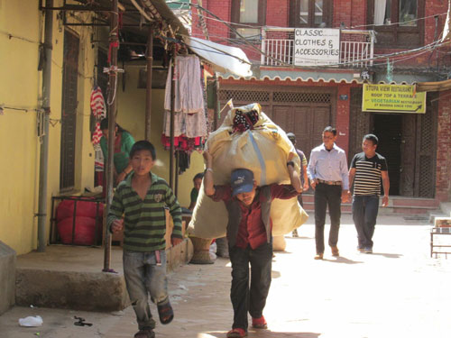 Động đất 7.3 độ richte tại Nepal: Động đất chồng động đất 5