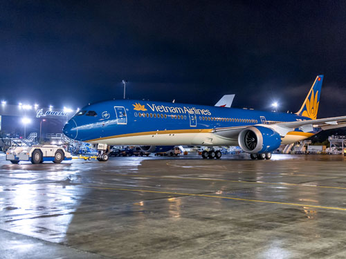 Chiếc Boeing 787-9 Dreamliner đầu tiên của Vietnam Airlines