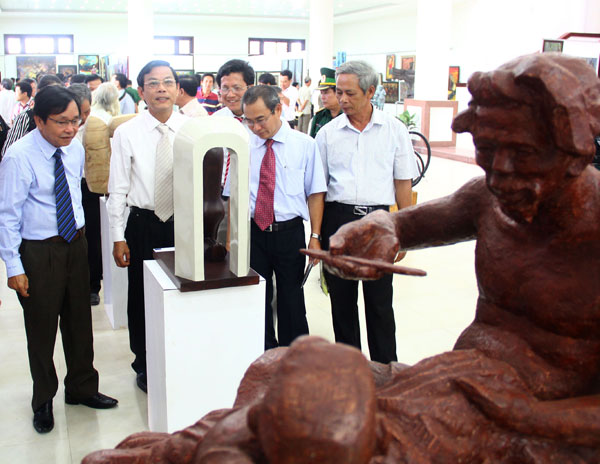 Hàng trăm nghệ sĩ tạo hình, điêu khắc, hội họa khu vực 5 hội ngộ tại Quảng Nam 1