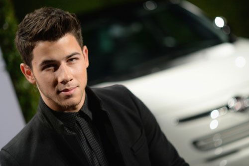 Nick Jonas sẽ đóng cảnh nóng đồng tính trong phim truyền hình dài tập