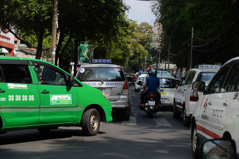 Taxi Mai Linh giảm giá cước 300-500 đồng/km