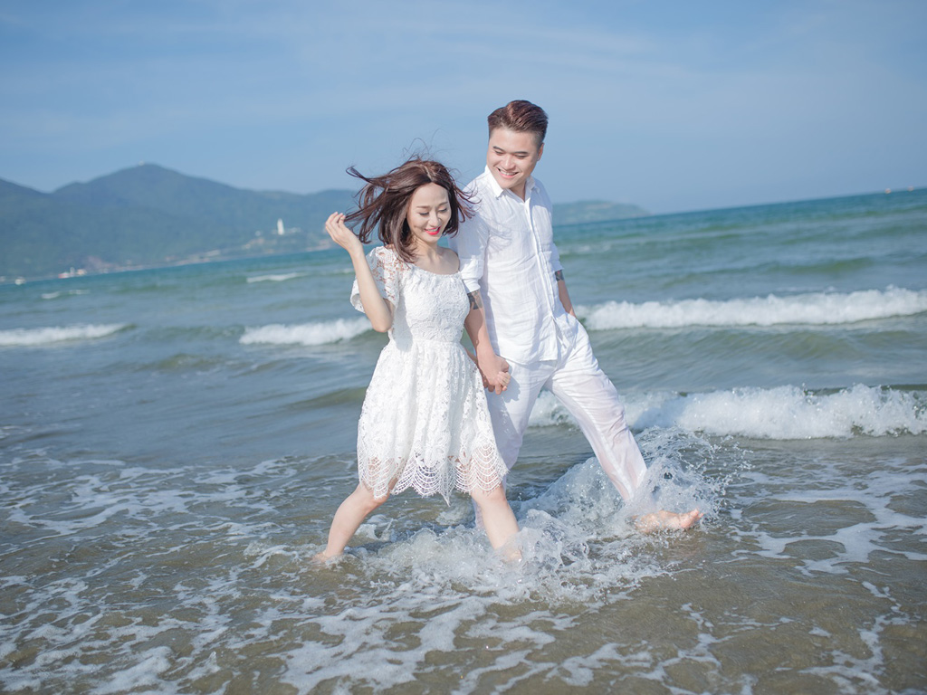 Ảnh cưới lãng mạn của ca sĩ Vũ Duy Khánh và DJ Tiên Moon 8