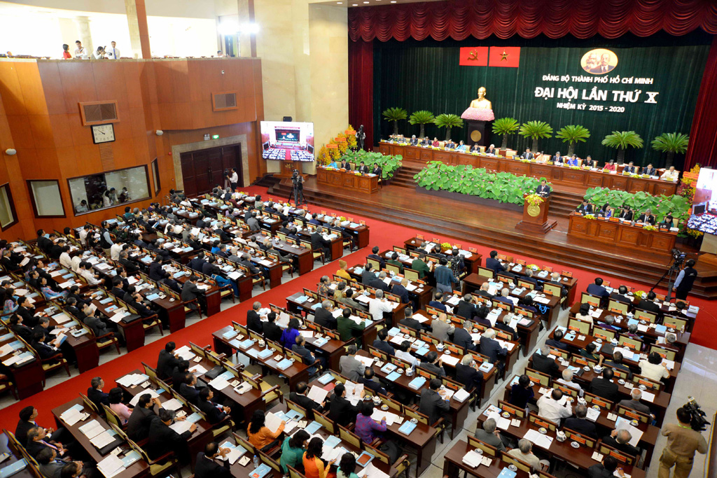 Nhiều đồng chí lãnh đạo và nguyên lãnh đạo Đảng, Nhà nước về dự Đại hội đại biểu Đảng bộ TP.HCM 8