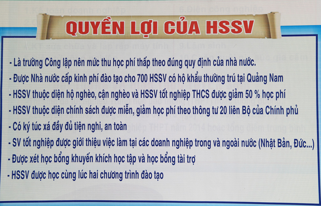 Cắt gần 120 hợp đồng lao động vì không tuyển đủ chỉ tiêu: 'Cái chết được báo trước' của trường cao đẳng 3