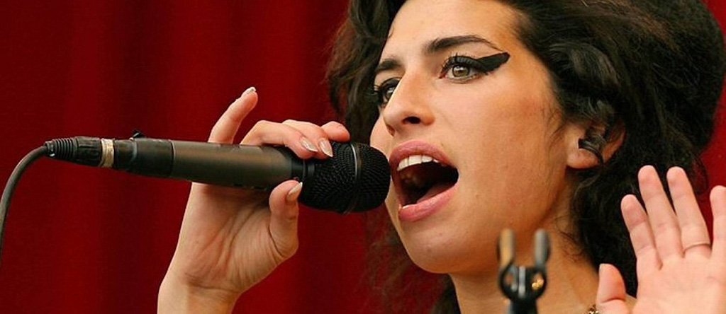 Amy Winehouse là nguồn cảm hứng âm nhạc cho Adele 2