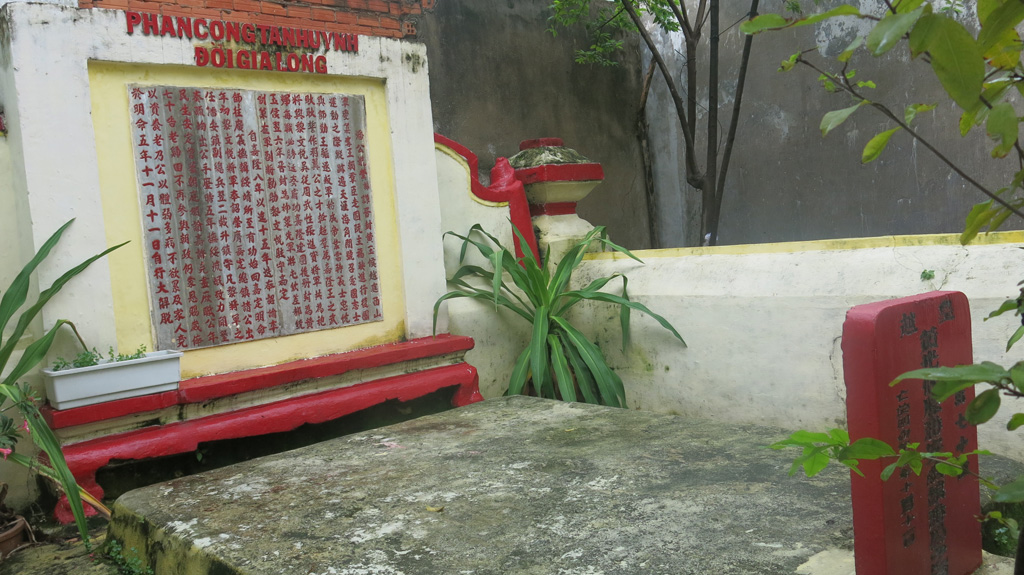 Chùm ảnh mộ Huỳnh Ngọc Hầu Phán Tấn Huỳnh 4