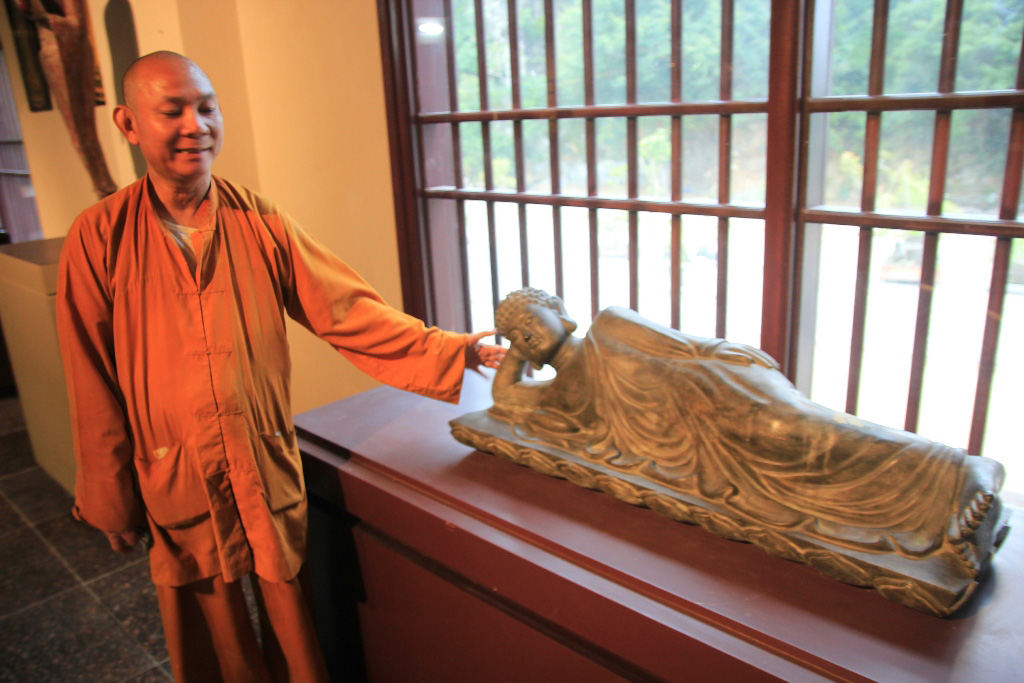 Chiêm ngưỡng kho báu vật Phật giáo trong một ngôi chùa ở Đà Nẵng 6