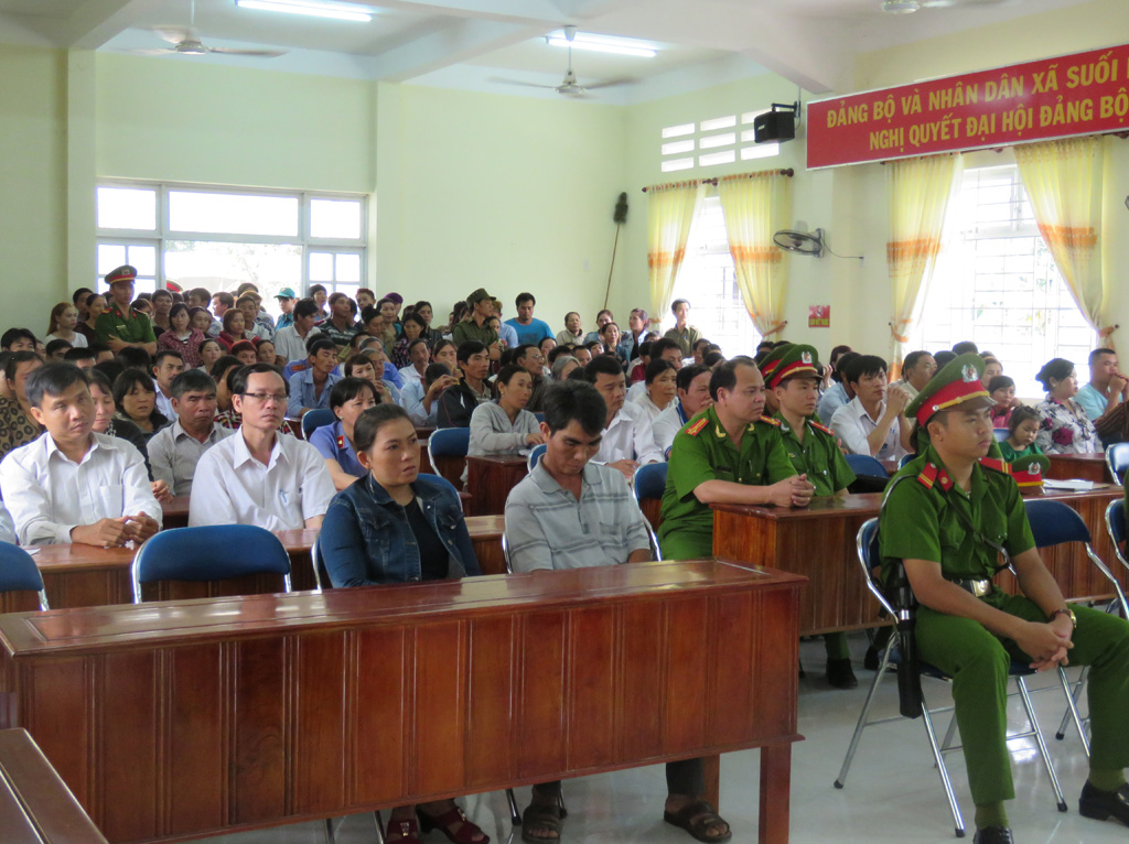 2 kẻ bắt cóc cháu bé 4 tuổi để tống tiền 1 tỉ đồng, lãnh án 3