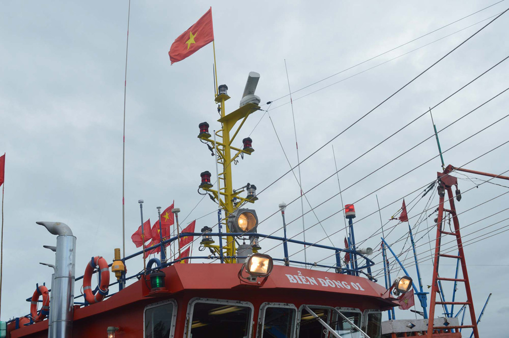 Bàn giao tàu đánh cá vỏ thép đầu tiên theo Nghị định 67 cho ngư dân Quảng Ngãi 3