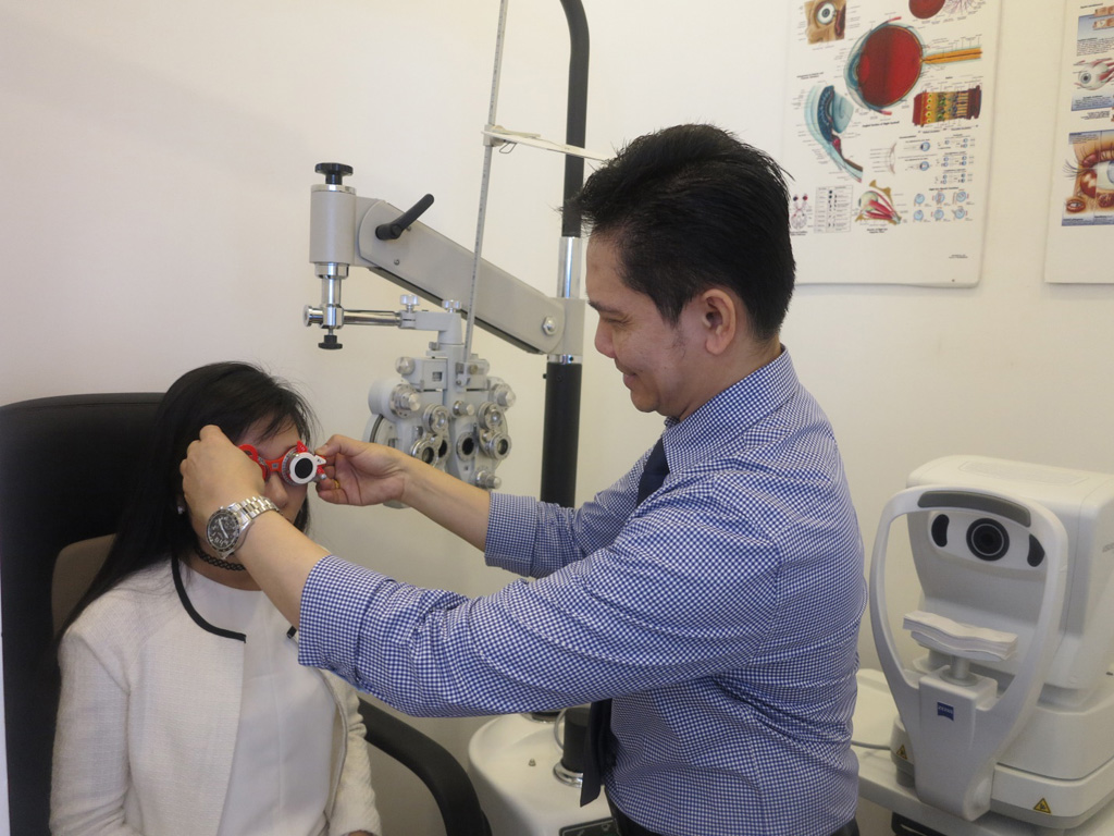 Showroom Eyewear HUT cùng phòng khám chuyên khoa khúc xạ có mặt tại Đà Nẵng 2