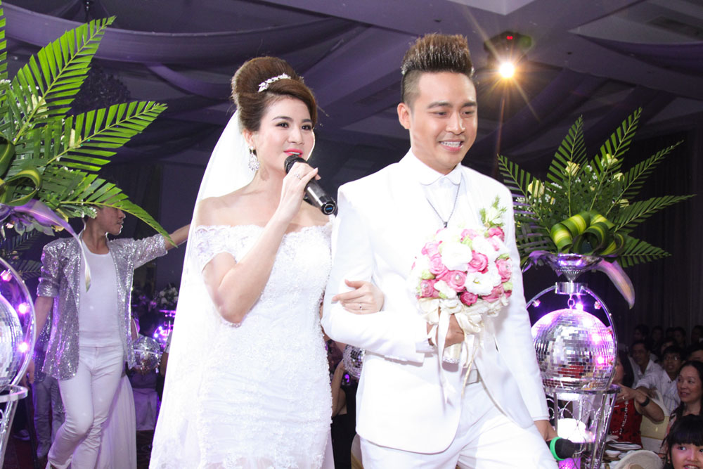 Nam Cường đưa bà xã mới cưới dự đám cưới diễn viên Thanh Duy - Kha Ly 12