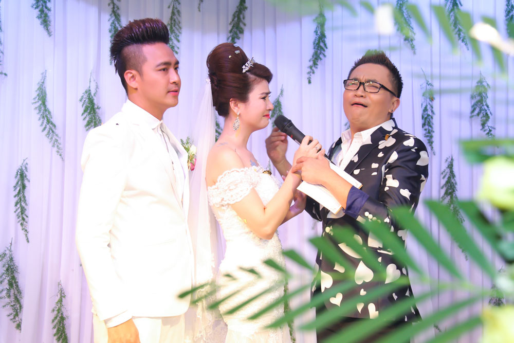 Nam Cường đưa bà xã mới cưới dự đám cưới diễn viên Thanh Duy - Kha Ly 16