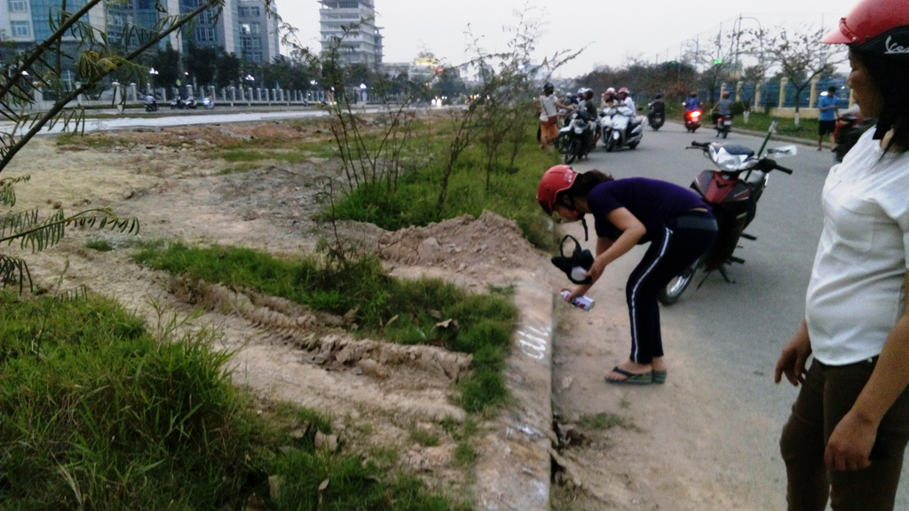 Đất vàng “động thổ”, chợ đêm tán loạn 13