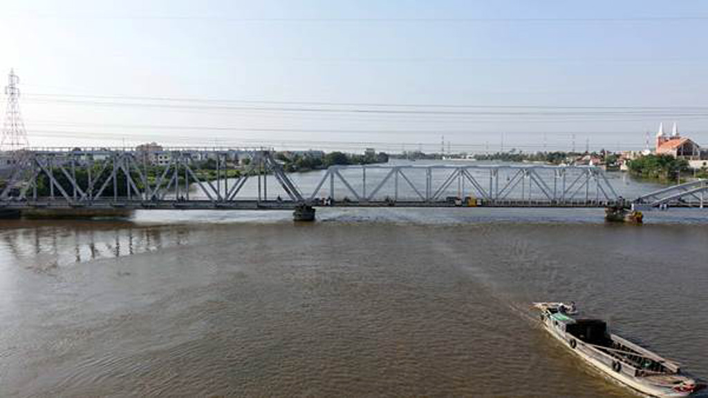 Những cây cầu sắt tàu lửa ở Sài Gòn 13