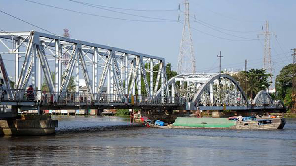 Những cây cầu sắt tàu lửa ở Sài Gòn 6