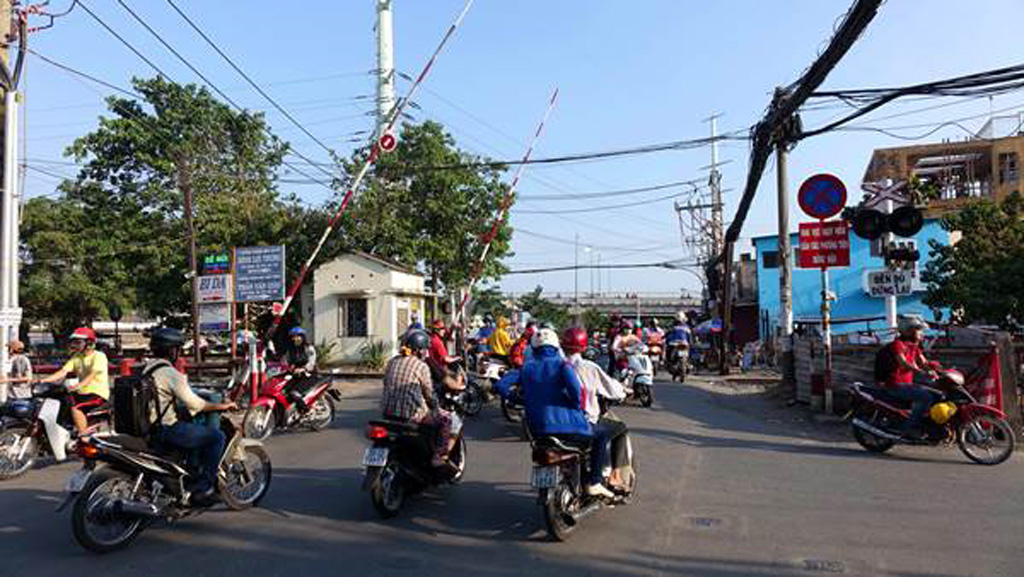 Vắng bóng tàu lửa, đường xá Sài Gòn thông thoáng 2