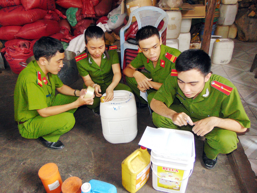 Phát hiện nơi rang cà phê tẩm hóa chất ở Vũng Tàu 5