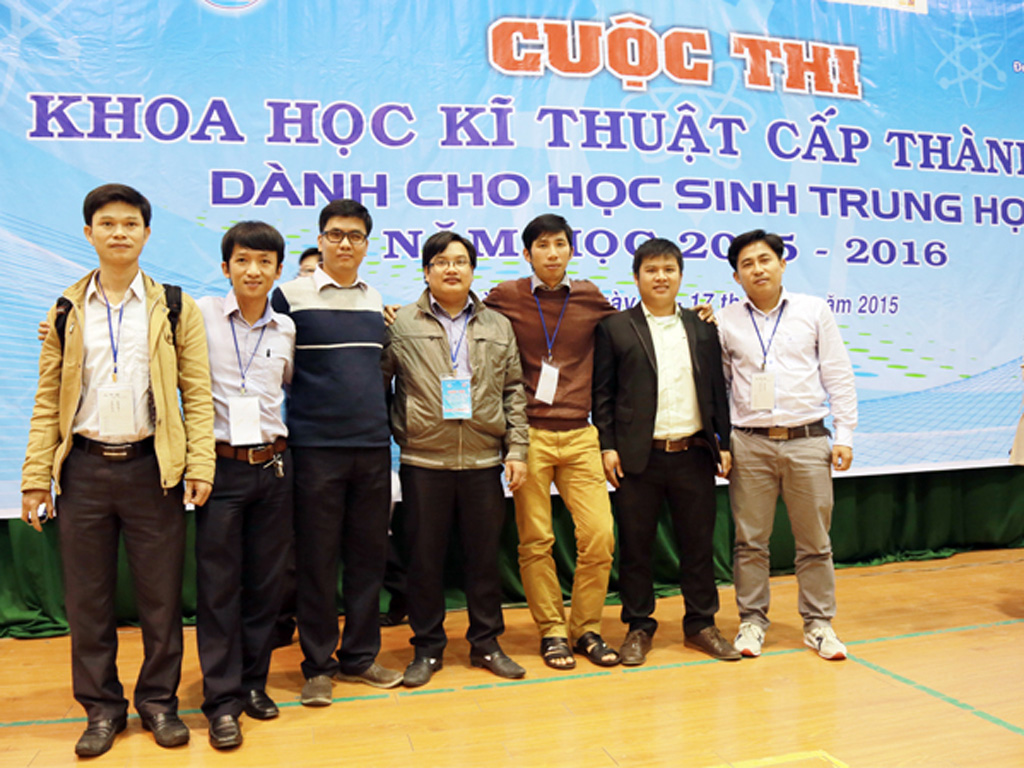 ĐH Duy Tân trong vai trò hỗ trợ thi Khoa học kỹ thuật THPT