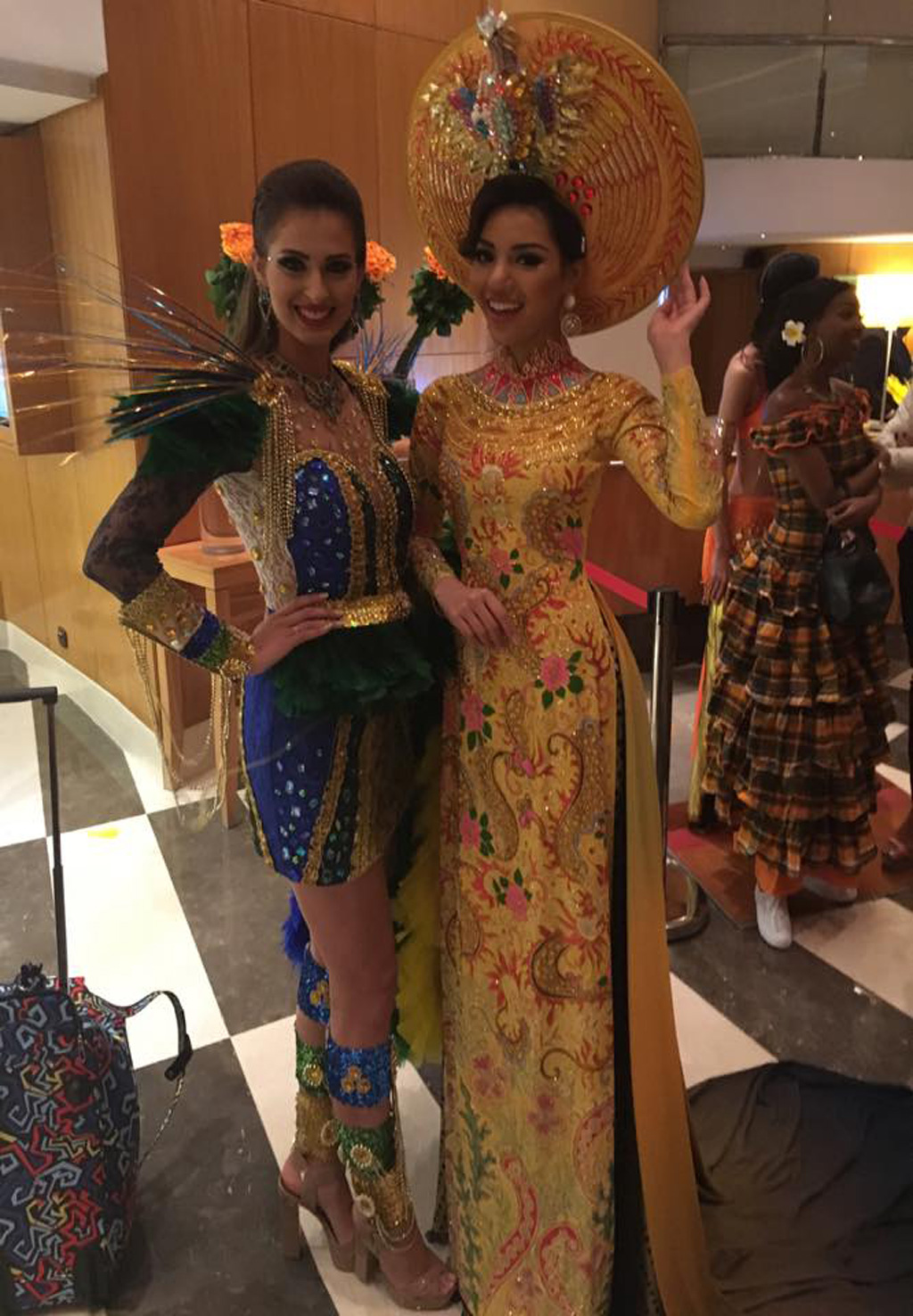 Đại diện Việt Nam gây ấn tượng tại họp báo Miss Eco Universe 2016 2