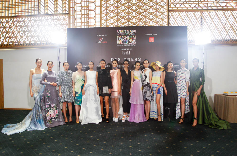 Thanh Hằng đơn giản nhưng vẫn nổi bật tại buổi ra mắt Vietnam International Fashion Week 2016 14