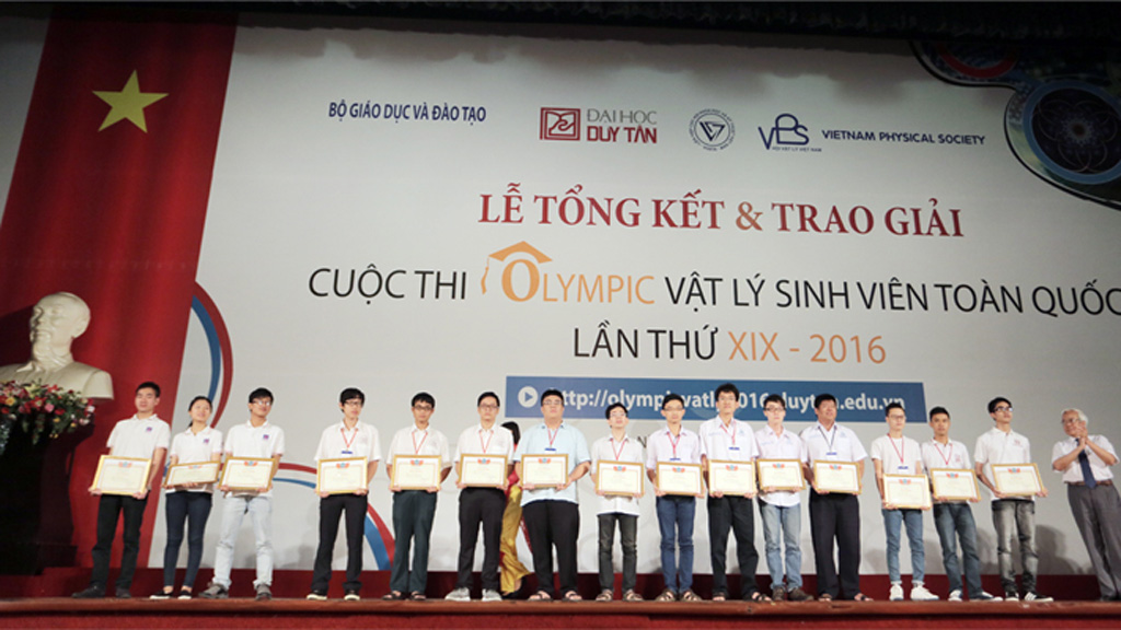 Sinh viên ĐH Duy Tân đoạt giải Nhất Olympic Vật lý sinh viên toàn quốc