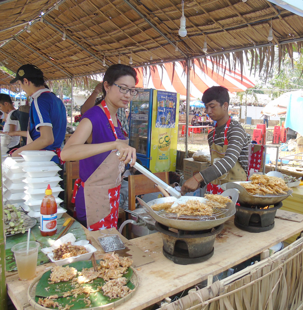 Tôn vinh nghệ thuật làm bánh dân gian Nam bộ 2