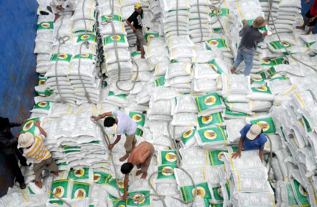 Thái Lan xả kho gạo: Doanh nghiệp và chuyên gia VN 'sốt vó' 2