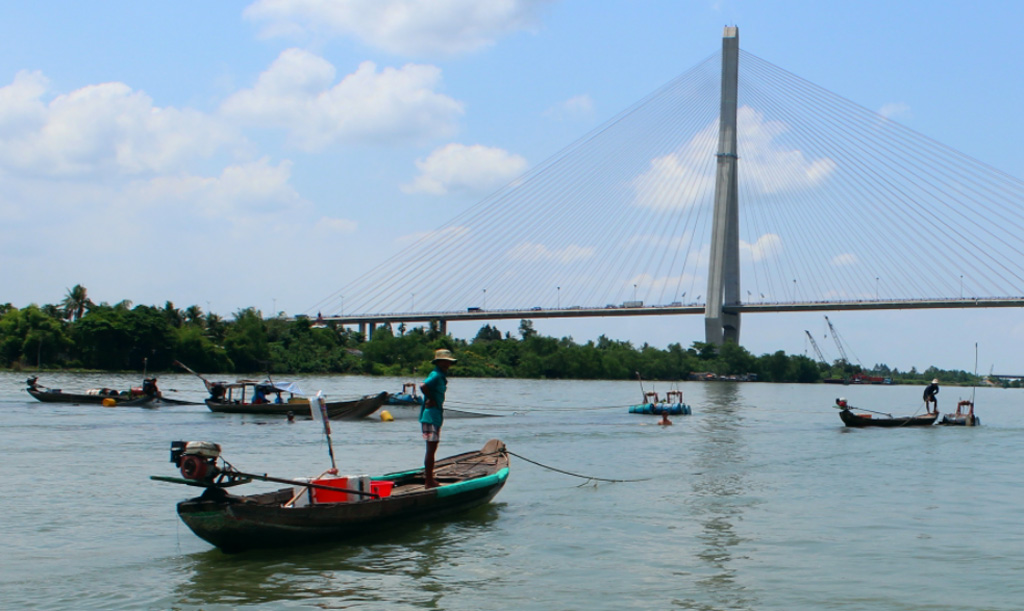 Sông Hậu trong xanh... hiểm hoạ phía sau 4