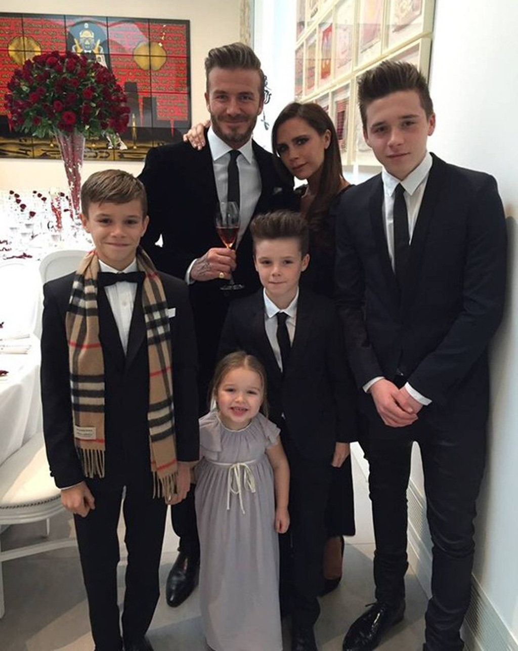Danh thủ David Beckham muốn vợ sinh con thứ năm