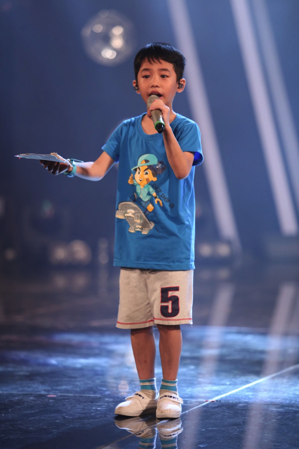 Vietnam Idol Kids: ‘Cậu bé hát đám cưới’ Hồ Văn Cường đi chân đất hát ‘Về miền Tây’ 10