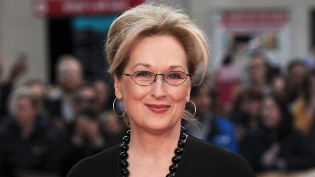 Nữ diễn viên Meryl Streep “hóa thân” thành Donald Trump 2