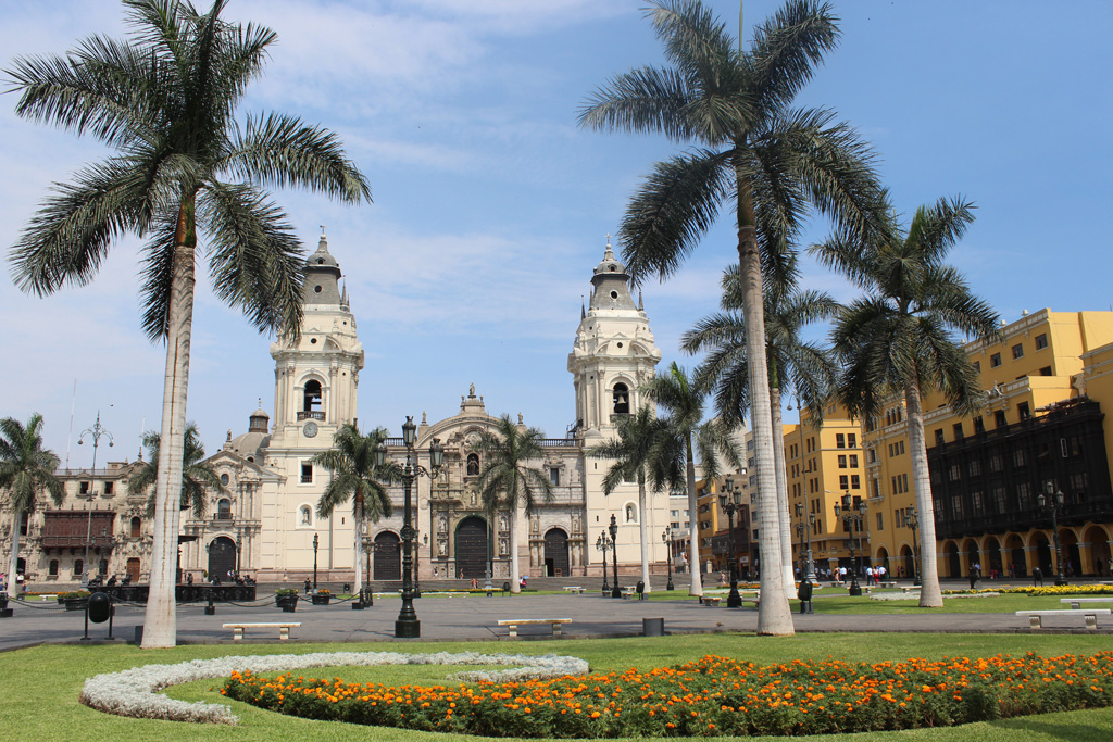 Cẩm nang khám phá phố cổ Lima – Peru 4