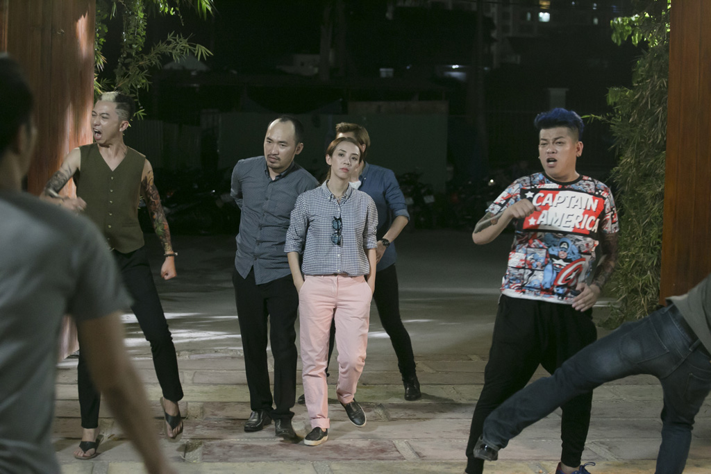 Phim ngắn Hồ Việt Trung hợp tác Thu Trang đạt 10 triệu view sau 1 tuần 8